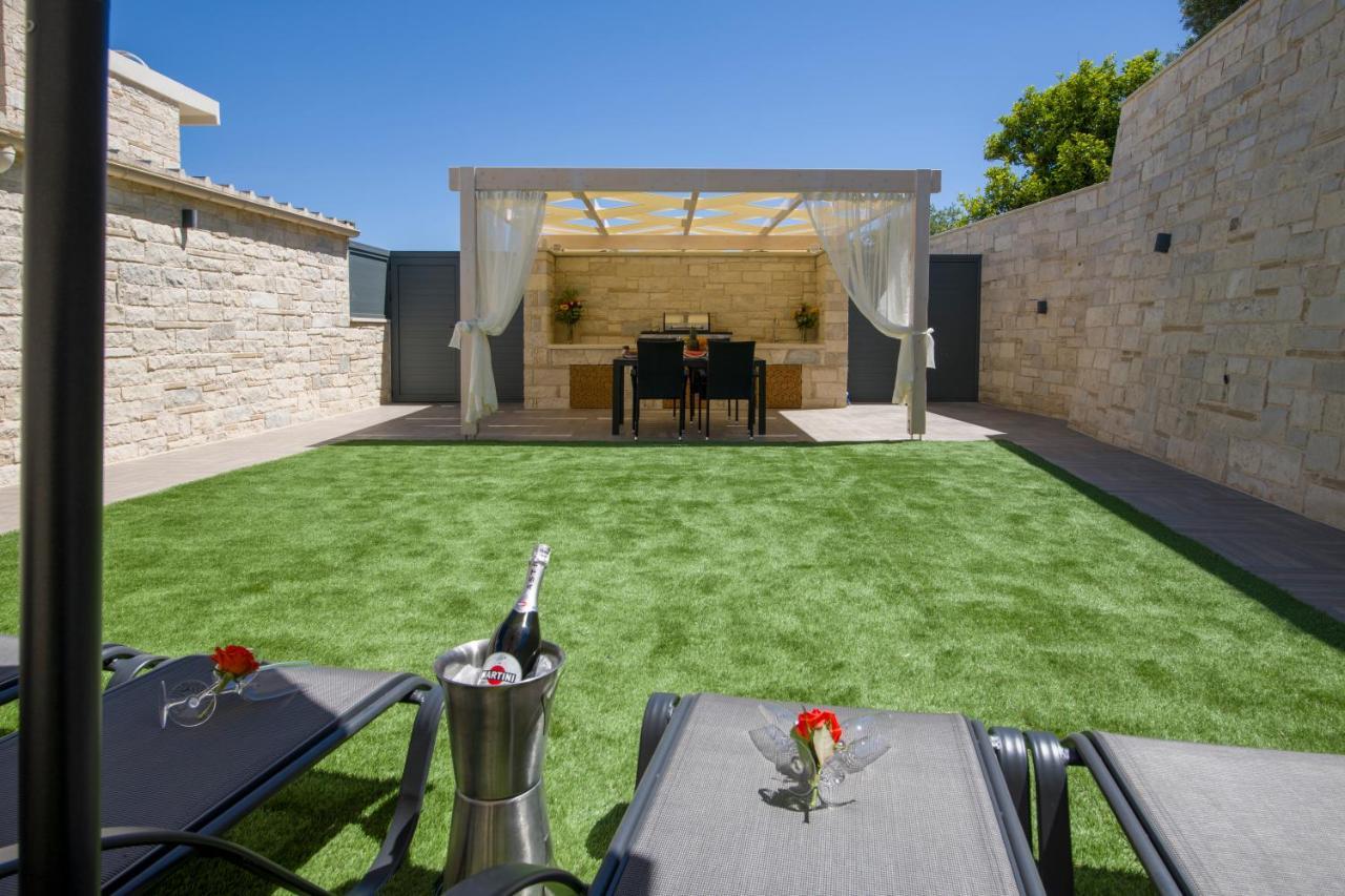 Alikianos Twin'S Home Luxury Suites מראה חיצוני תמונה
