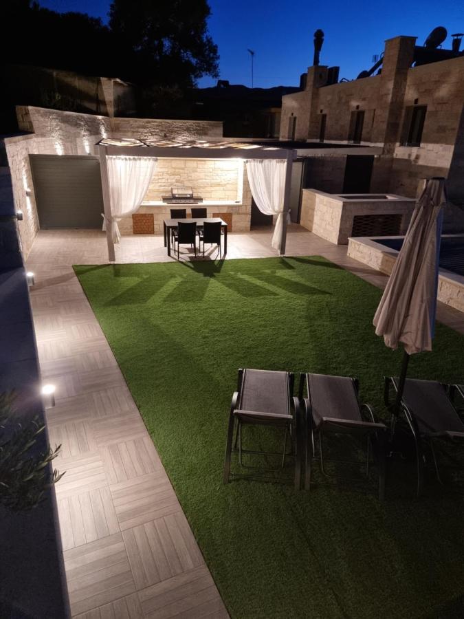 Alikianos Twin'S Home Luxury Suites מראה חיצוני תמונה